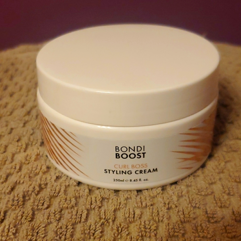 Bondi Boost curl Boss Styling cream
